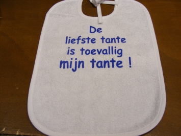 De liefste tante is toevallig mijn tante